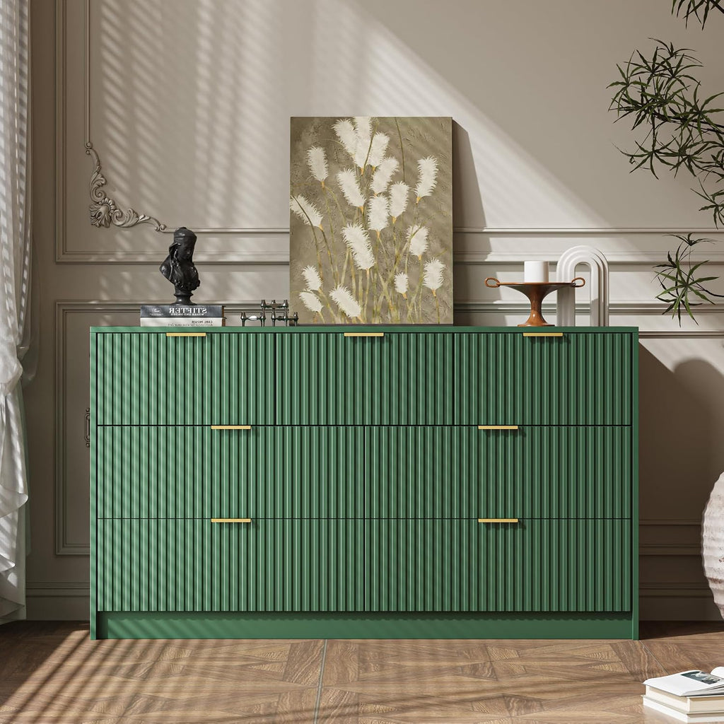MAISONARIA 3-Piece Dresser Bedroom Set, 7 Drawer Dresser & 3 Drawer Nightstands with Gold Handles, Fluted Wood Chest of Drawers for Bedroom, Living Room, Entryway, Green