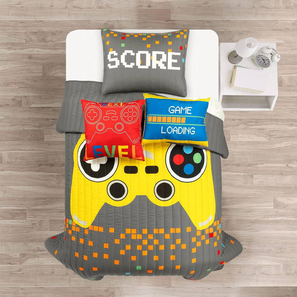 Lush Decor Video Games Reversible Quilt Twin Size 4 Piece Set Gray & Yellow - Toddler Bedding Set Twin Quilt - Kids Bedroom Decor