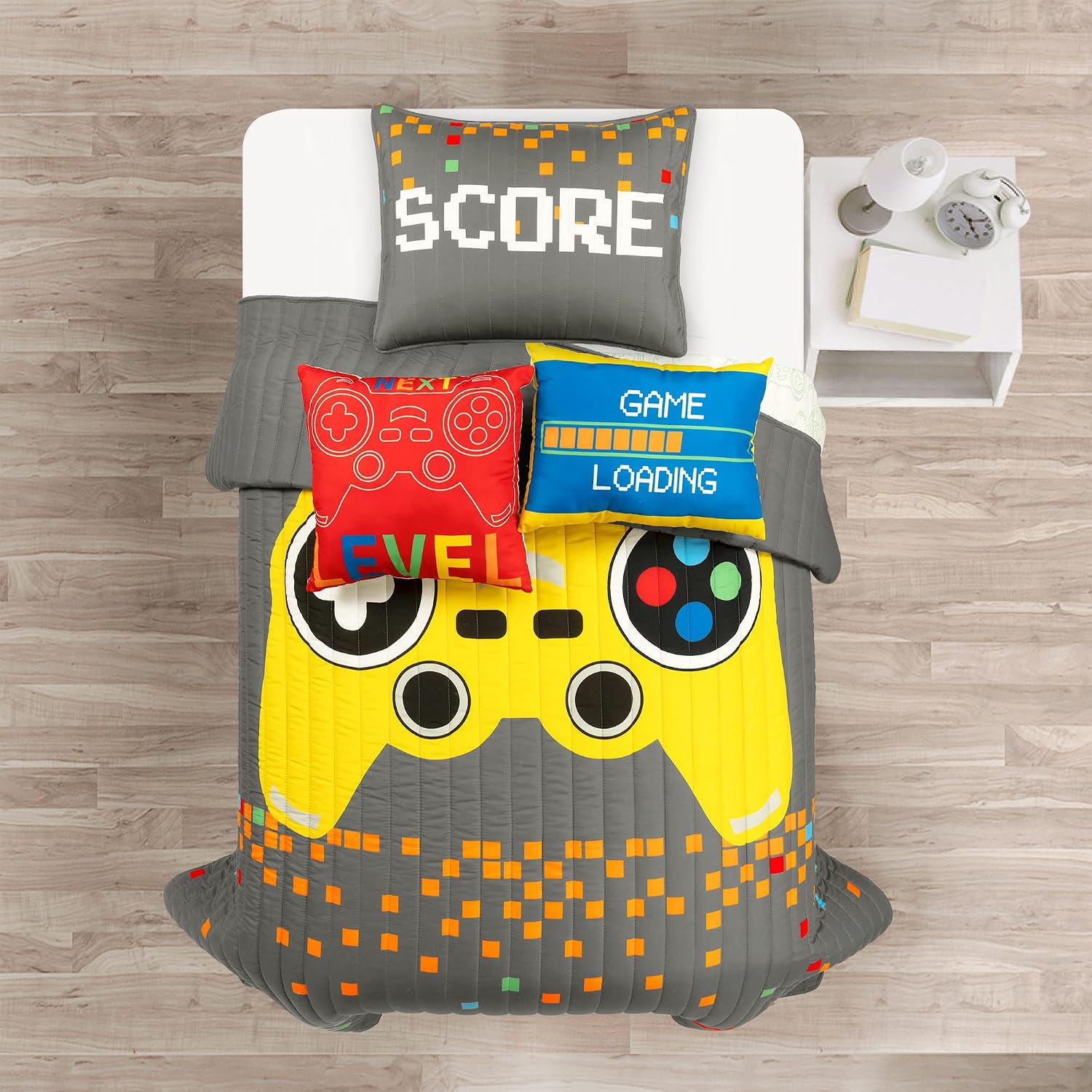 Lush Decor Video Games Reversible Quilt Twin Size 4 Piece Set Gray & Yellow - Toddler Bedding Set Twin Quilt - Kids Bedroom Decor