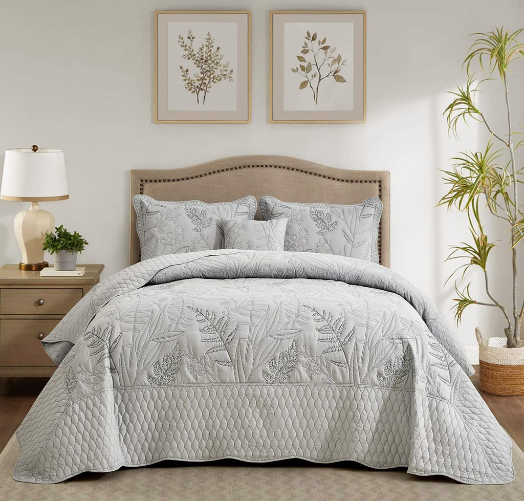 DaisyHuang Botanical Oversized Bedspread Queen Size - Leaves Pattern Stitching Quilt Set - Elegant & Fresh Style Bedding Coverlets, Reversible, Lightweight, 5 Piece, Grey