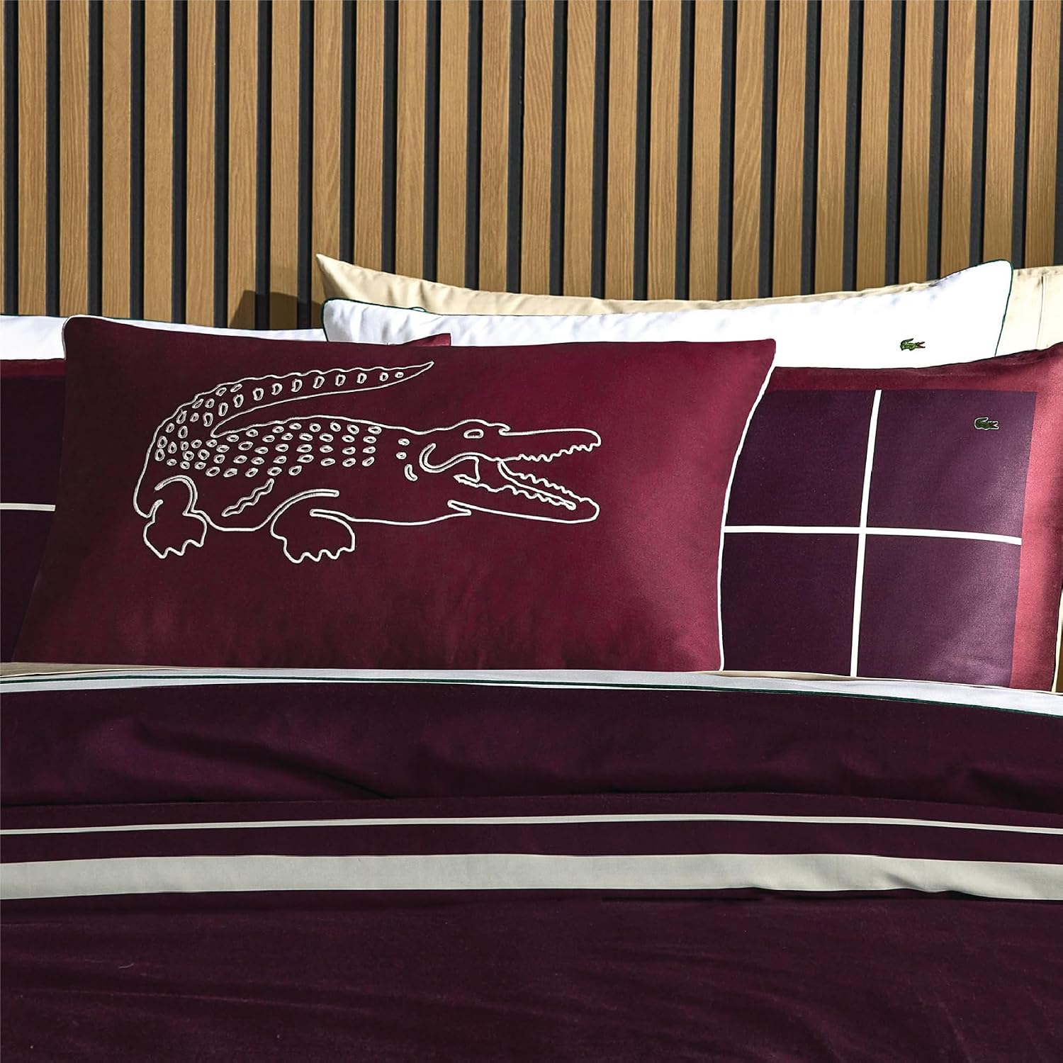 Lacoste Playful Checks Cotton Sateen 300-Thread Count Comforter Set – Medium Warmth, Oeko Tex Certified, Machine Washable, Burgundy, Full/Queen