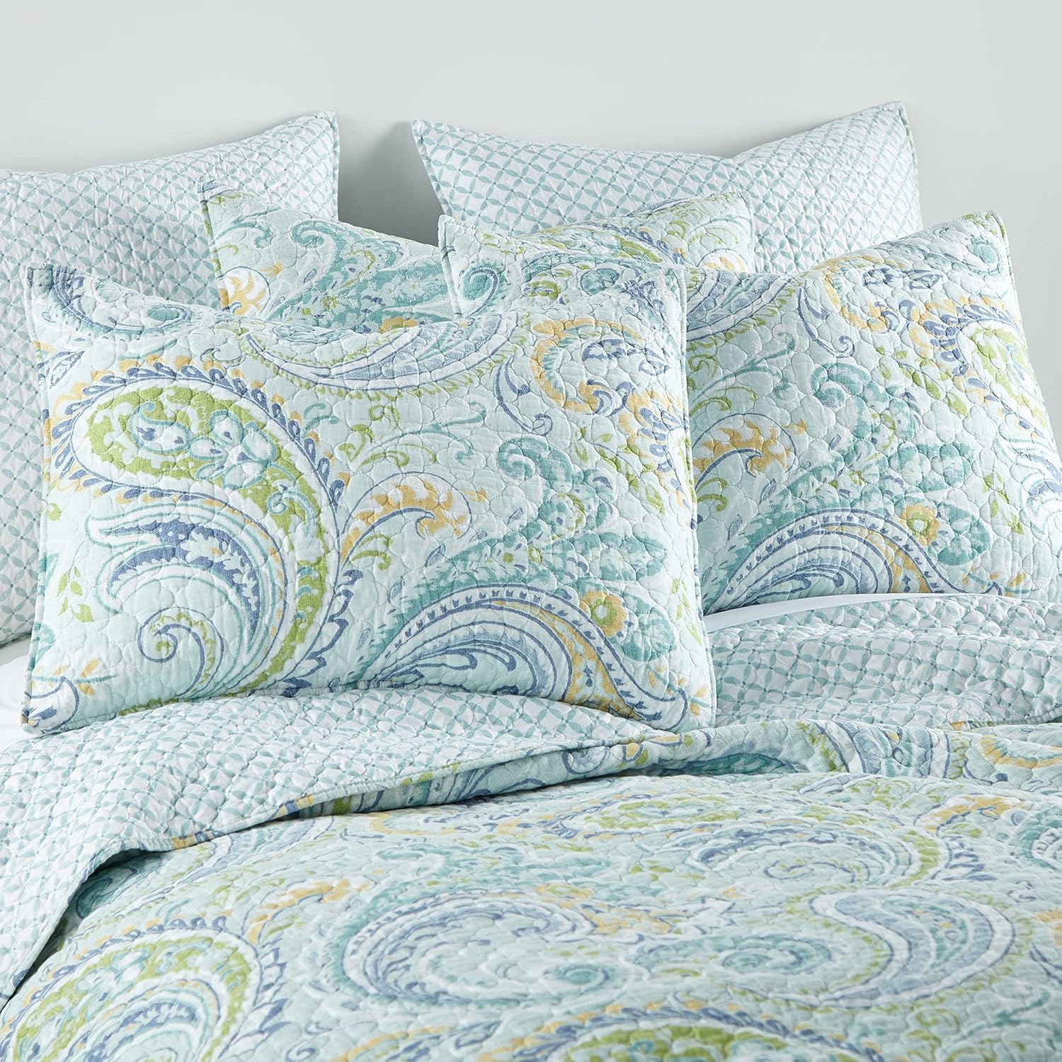 Levtex Home Cortona Paisley King Quilt Set, Green, 100% Cotton, Reversible