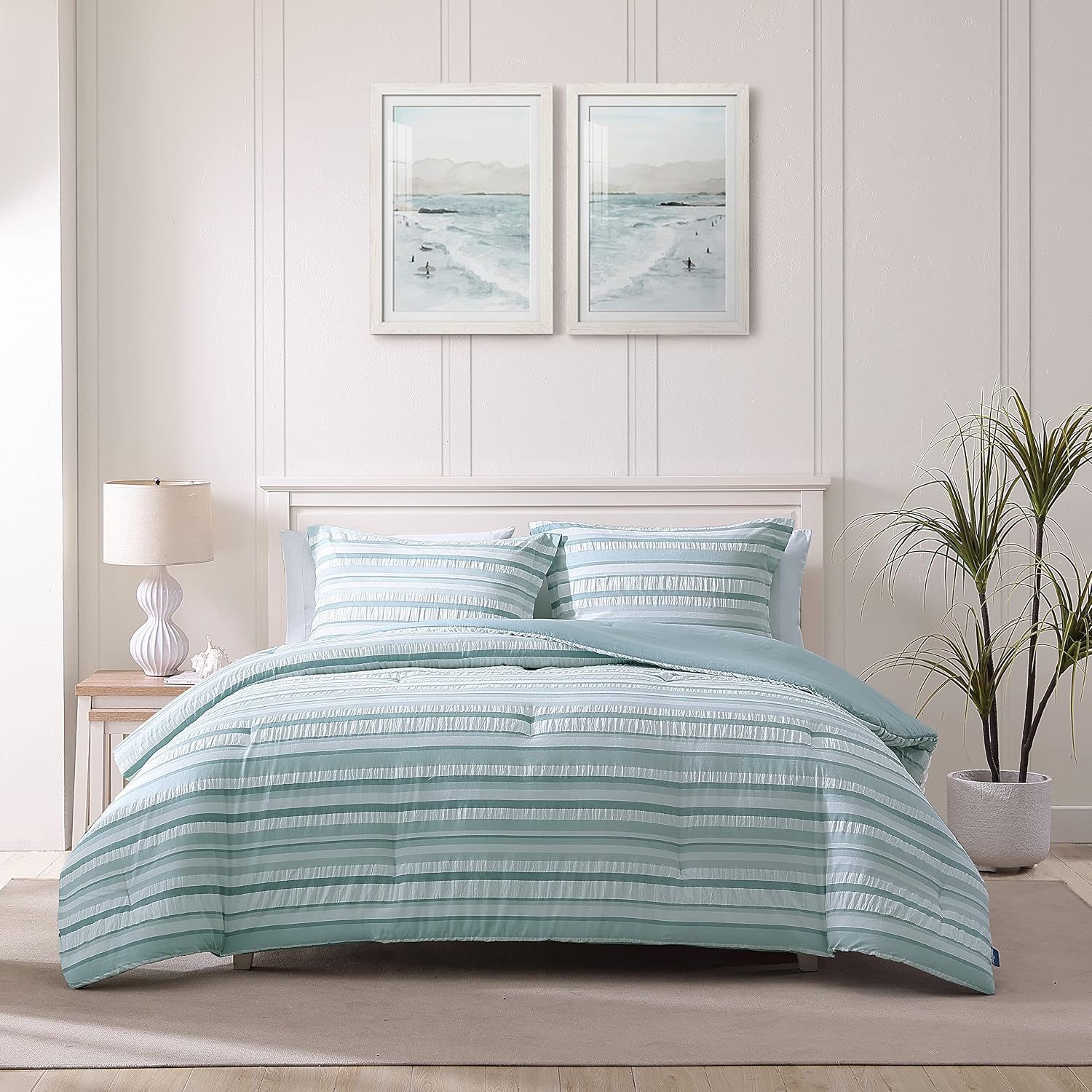 Tommy Bahama - Queen Comforter Set, Cotton Reversible Bedding with Matching Shams, Bedding Set for All Seasons (Clearwater Cay Blue, Queen)