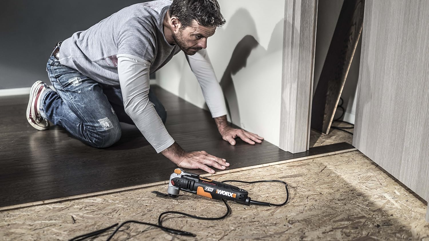 WORX WX681 F50 400W Sonicrafter Multi-Tool Oscillating Tool with 40 Accessories