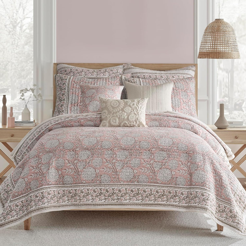 Levtex Home Adare Blush Reversible Twin/Twin XL Quilt Set (68x86in) with 1 Pillow Sham (26x20in) - Floral Bedding - Blush White - Cotton Twin Size Quilt Bedding Set - Lightweight, Soft, Pre-Washed