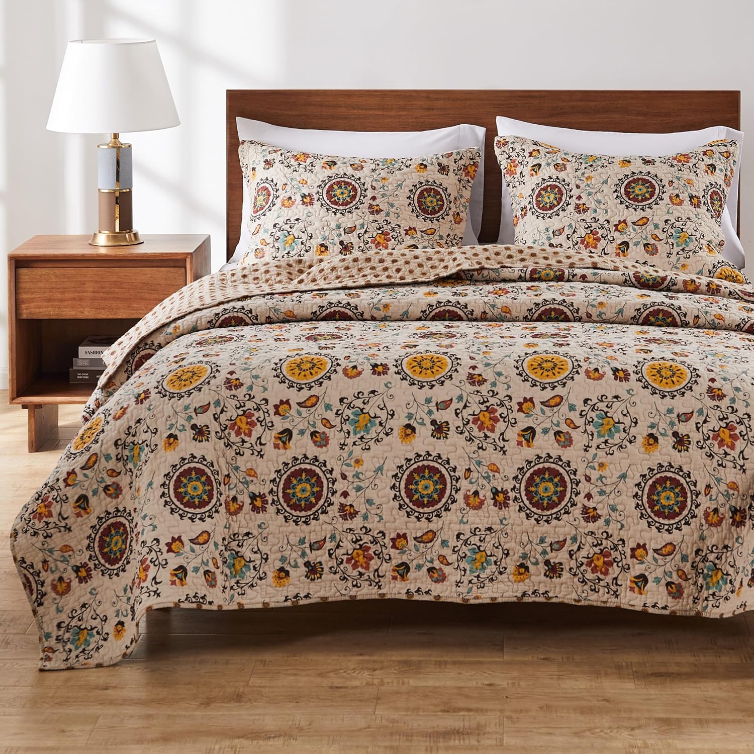 Greenland Home Andorra 100% Cotton Reversible Suzani Quilt Set, King/California King (3 Piece)