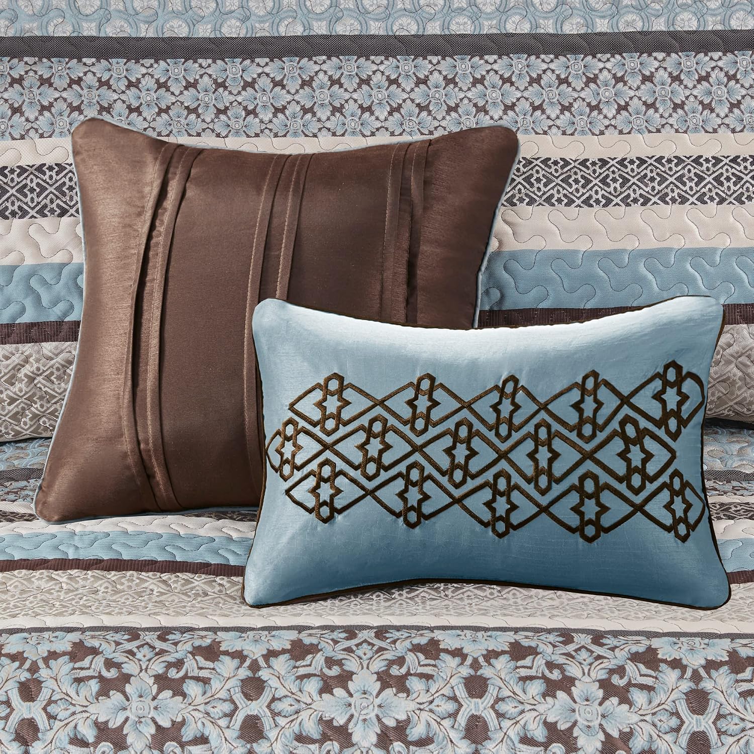 Madison Park Princeton Reversible Quilted Bedspread Set, Solid Reverse Summer Breathable, Lightweight All Season Bedding Layer, Matching Shams, Bedspread King(120'x118'), Blue 5 Piece