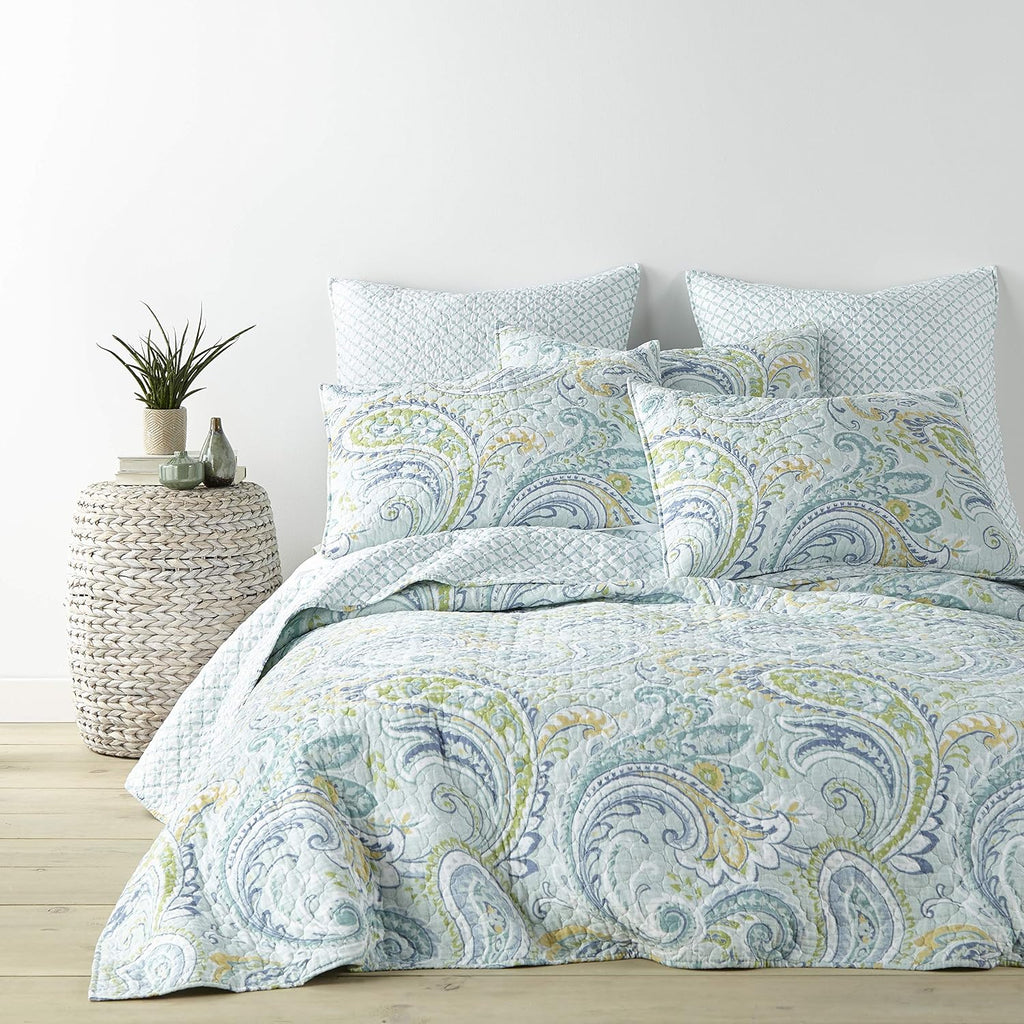 Levtex Home Cortona Paisley King Quilt Set, Green, 100% Cotton, Reversible