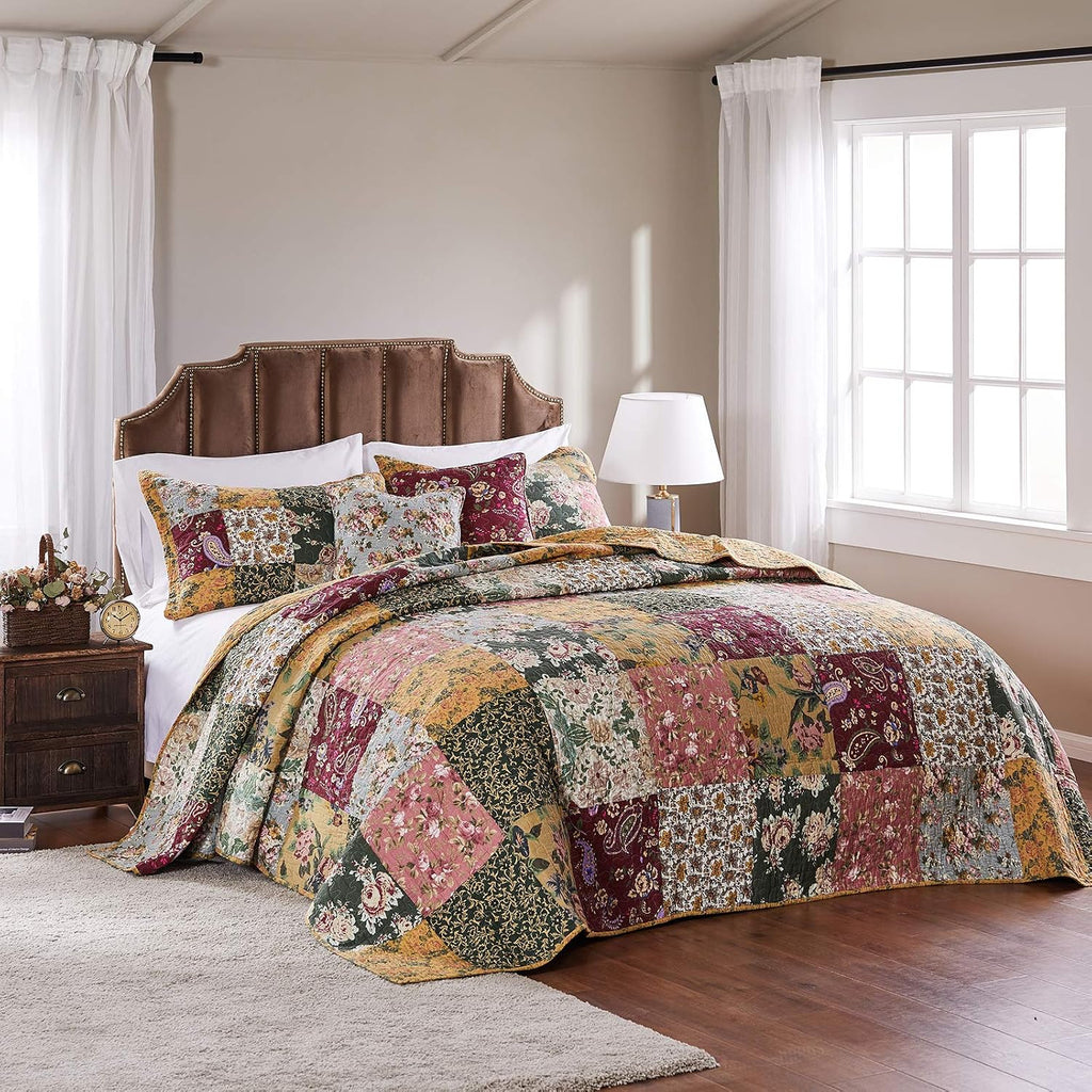 Greenland Home Antique Chic 100% Cotton Authentic Patchwork Quilt Set, with Bedspread Coverage, 3-Piece Jumbo Queen