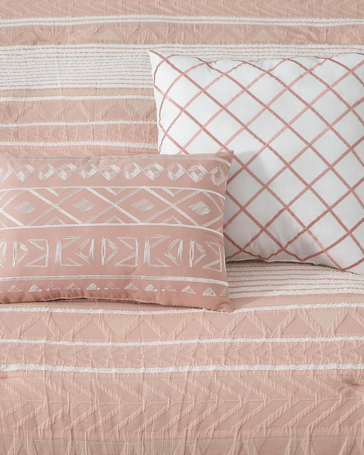 LANCO MODERN LIFESTYLE Cotton Comforter Set California King, Gorgeous Geometric Jacquard, Blush Soft Lightweight Bedding Set for All Seasons, Bedskirt, Pillow Shams and Decor Pillows
