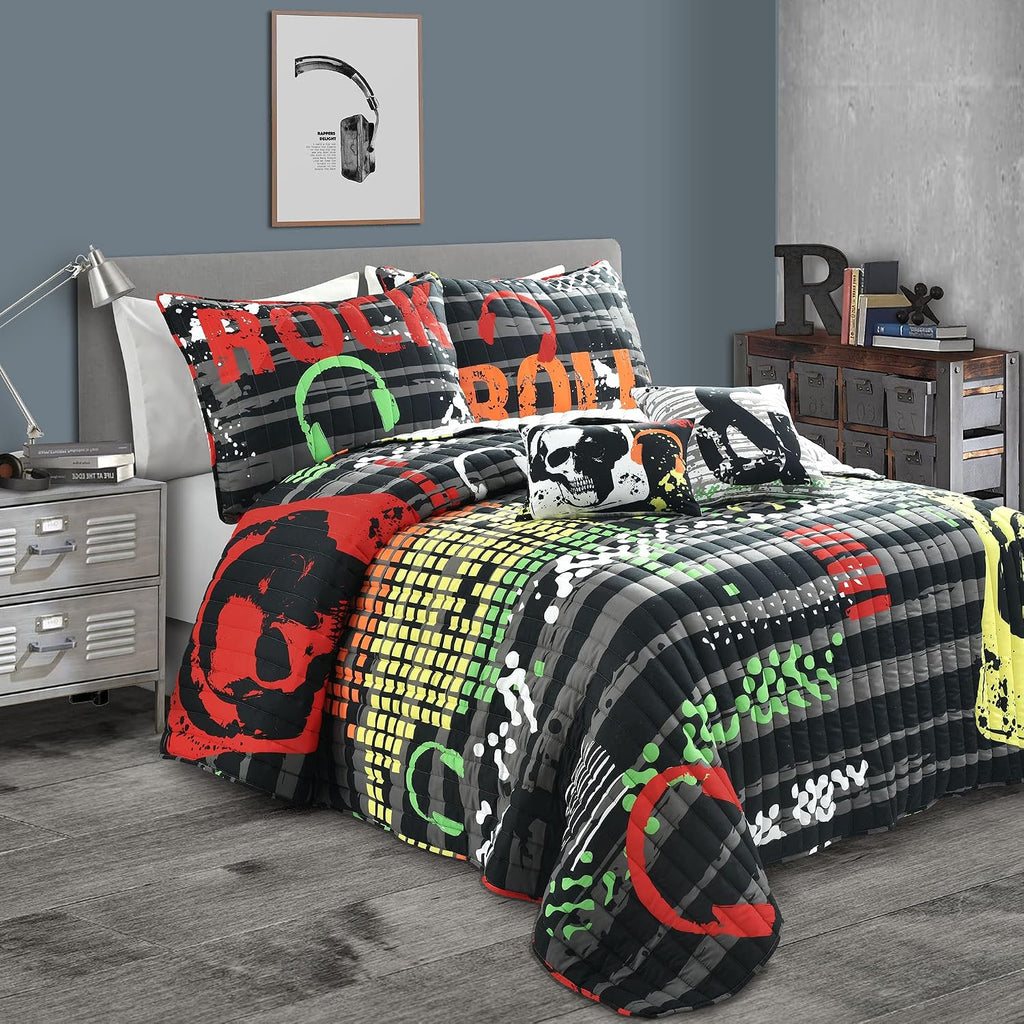 Lush Decor Rock N Roll Reversible 5 Piece Quilt Set, Full/Queen, Black