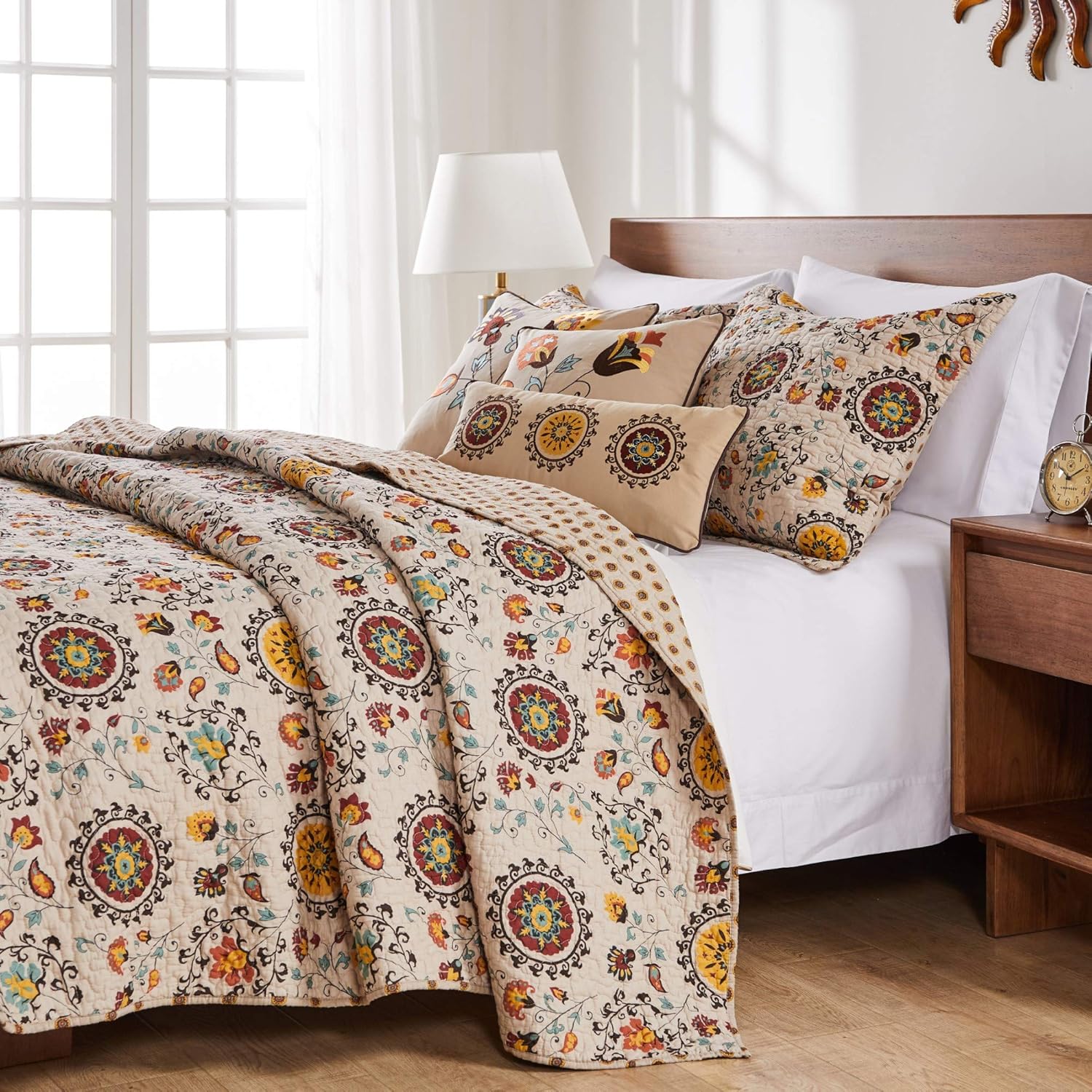 Greenland Home Andorra 100% Cotton Reversible Suzani Quilt Set, 4-Piece Twin/Twin XL