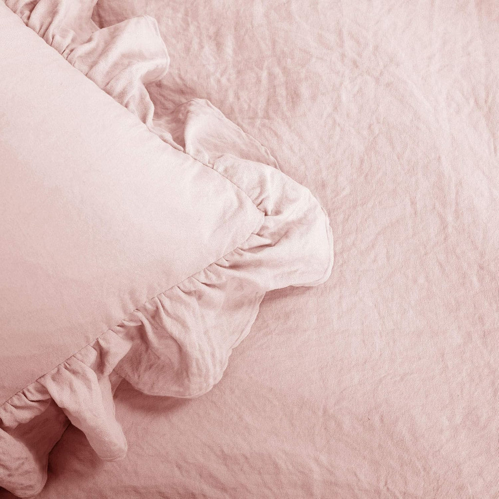 Lush Decor Reyna Ruffle Comforter Set - 3 Piece Cozy Ruffled Bedding Set - Timeless Elegance and Comfort for Dorm Room - Full/ Queen, Blush